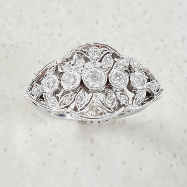 Sabrina ring